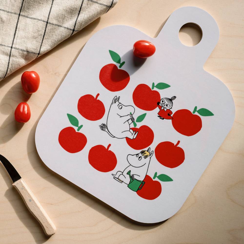 Moomin Joyfull Apples Cutting Board 25x32cm Red - The Official Moomin Shop