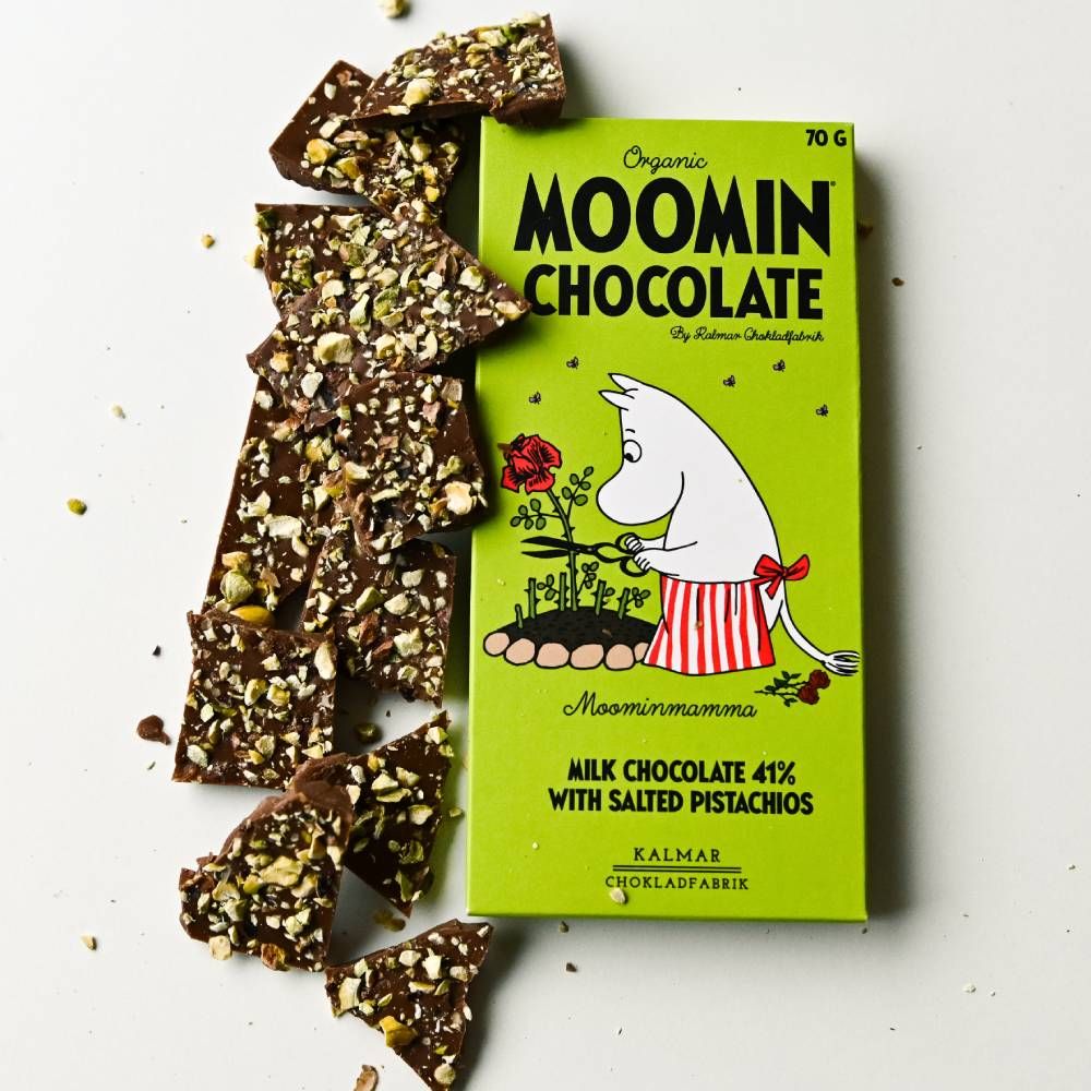 Moominmamma Milk Chocolate with Pistachio and Salt - Kalmar Chokladfabrik - The Official Moomin Shop