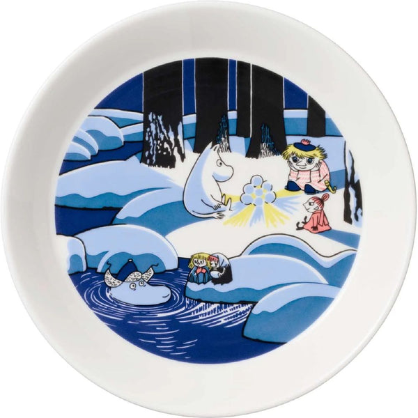 Moomin Collector's Edition Plates 2023 2-pack: Snow Lantern & Moomin's Day  - Moomin Arabia