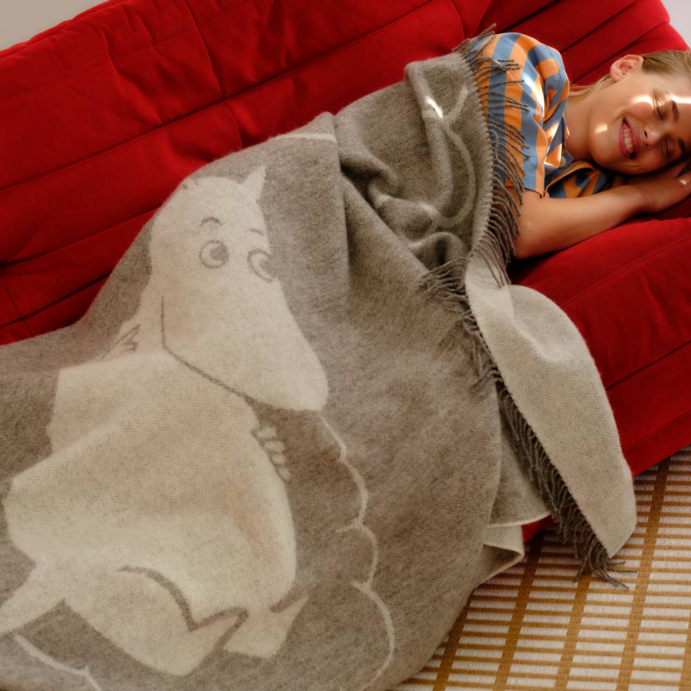 Moomintroll Cloud Wool Throw 170x130cm - The Official Moomin Shop