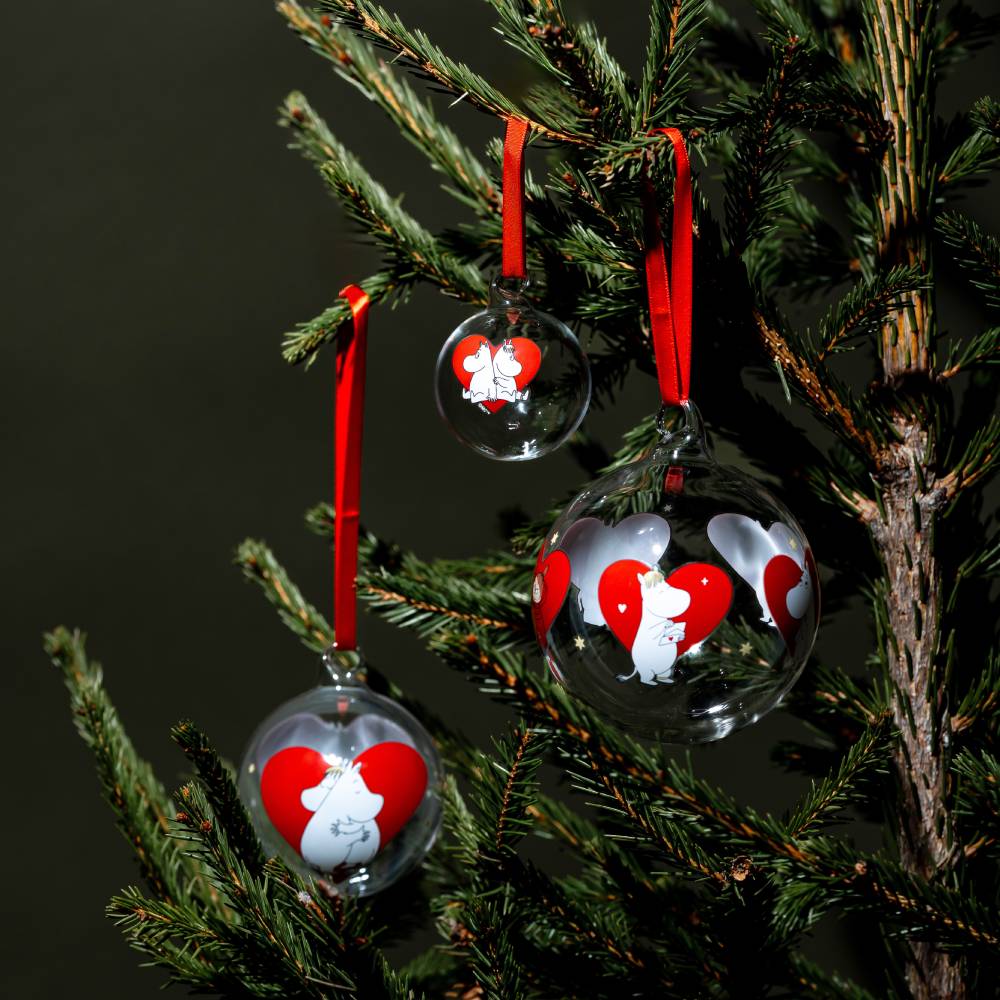 Moomin Heart Glass Bauble 9cm - The Official Moomin Shop