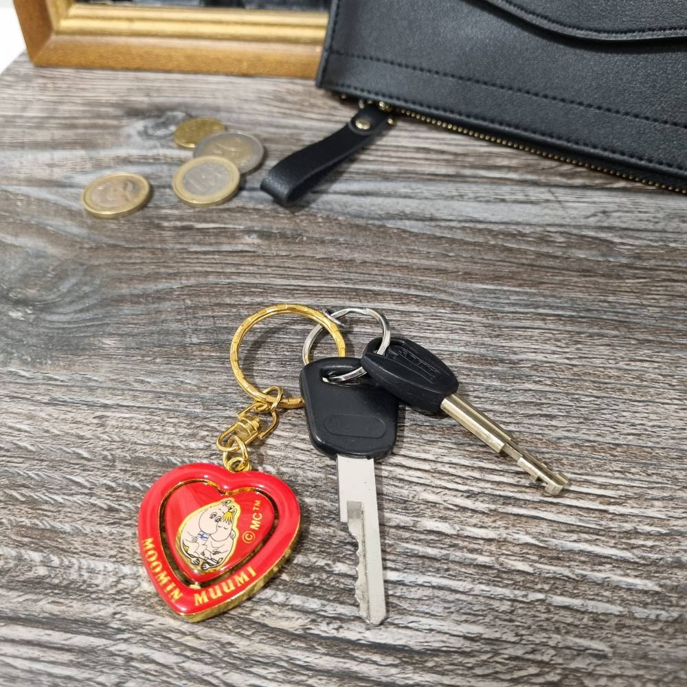Moomintroll and Snorkmaiden Heart Keyring - The Official Moomin Shop