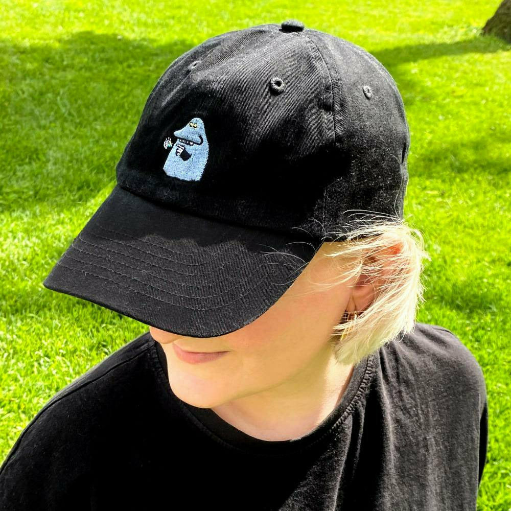 The Groke Cap Black - Nordicbuddies - The Official Moomin Shop
