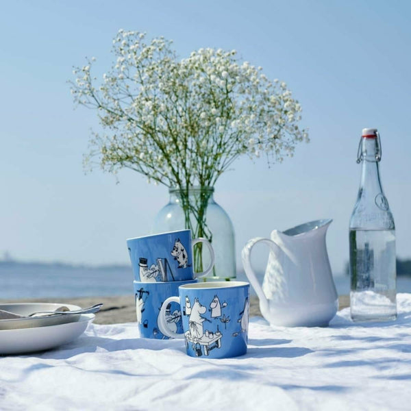 Moomin Blue 1990 Mug 0,4L - The Official Moomin Shop