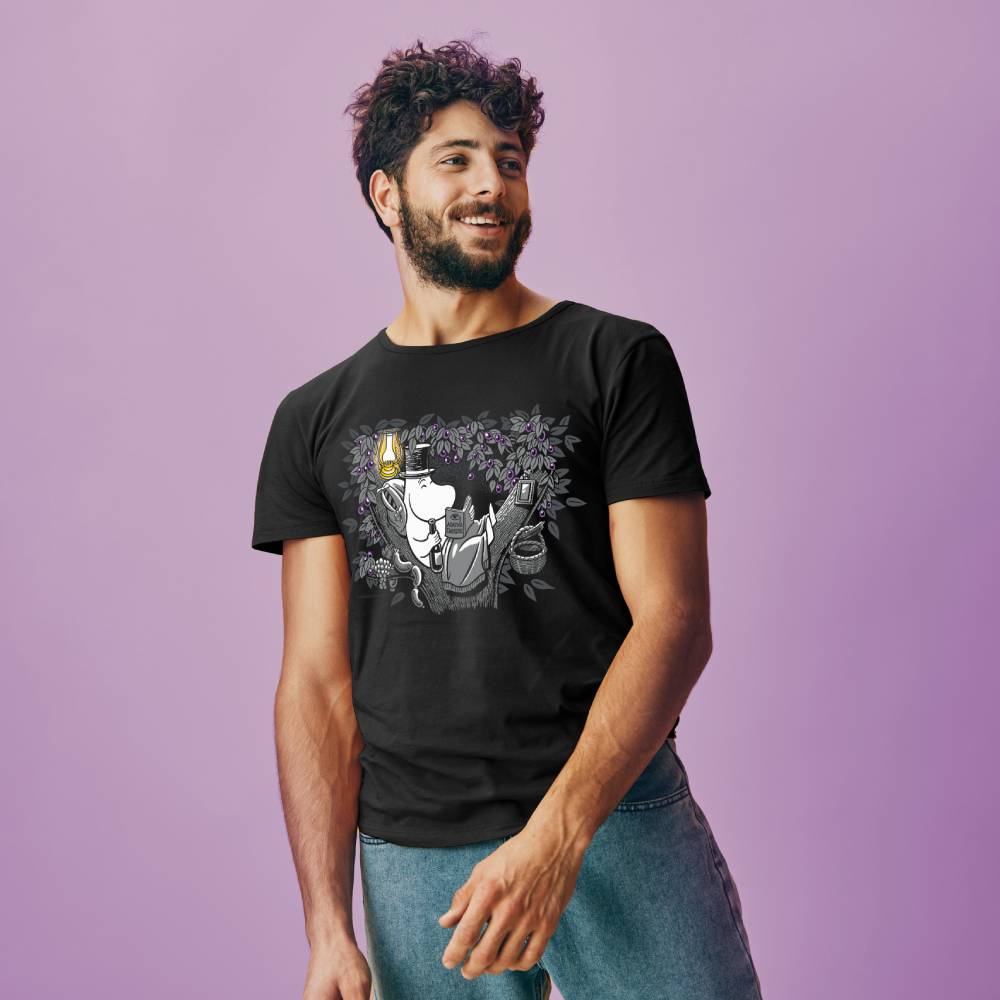 Moominpappa Relax T-shirt Black - The Official Moomin Shop