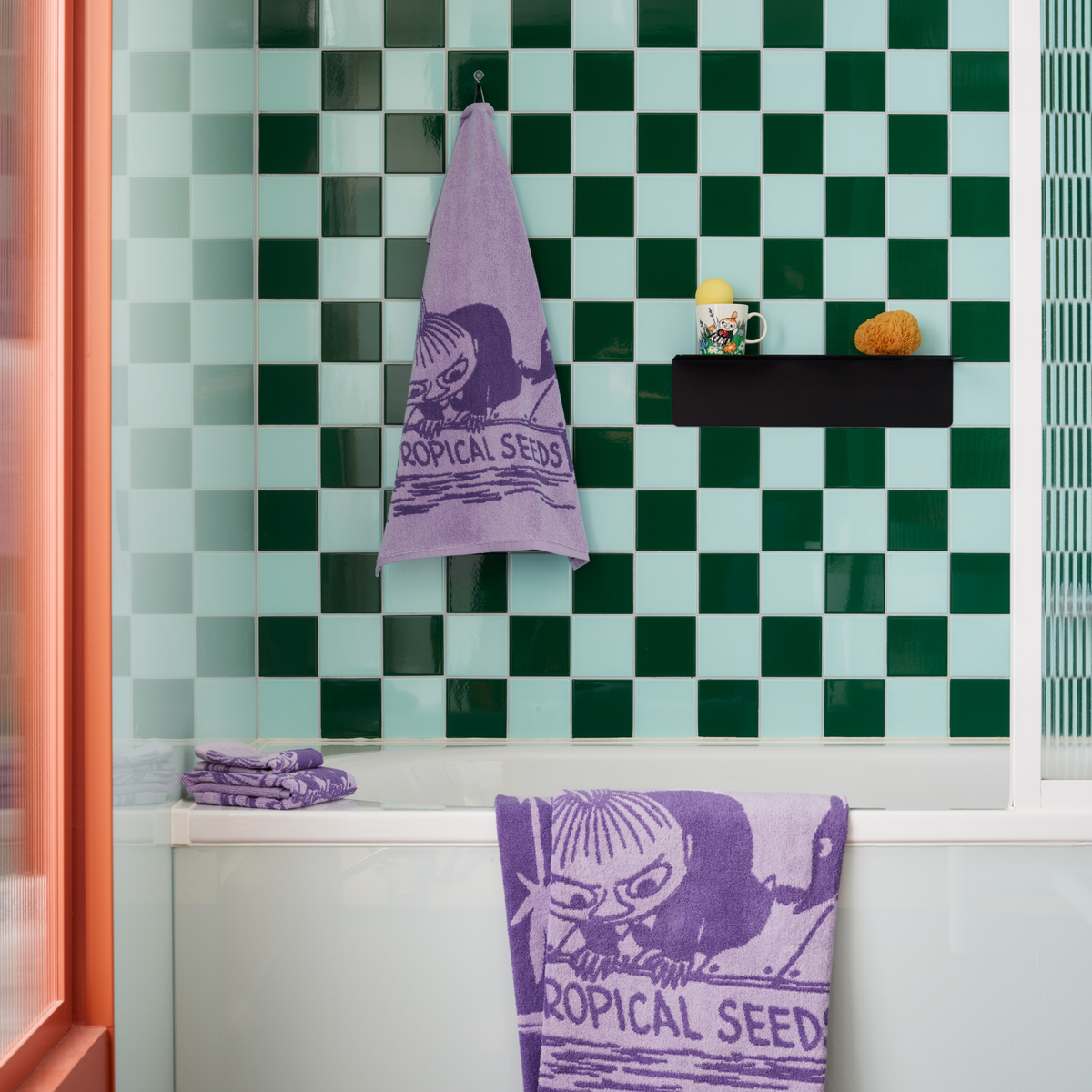 Little My Bath Towel 70x140 Purple - The Official Moomin Shop