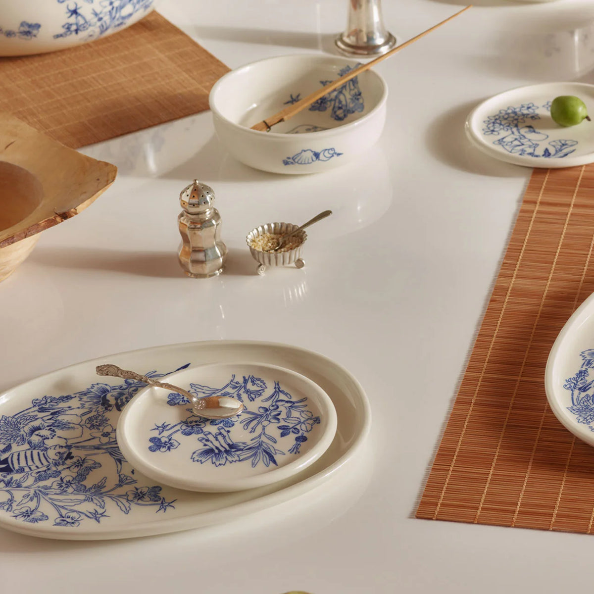 Moomin Haru Serving Plate 17cm Oval - The Official Moomin Shop