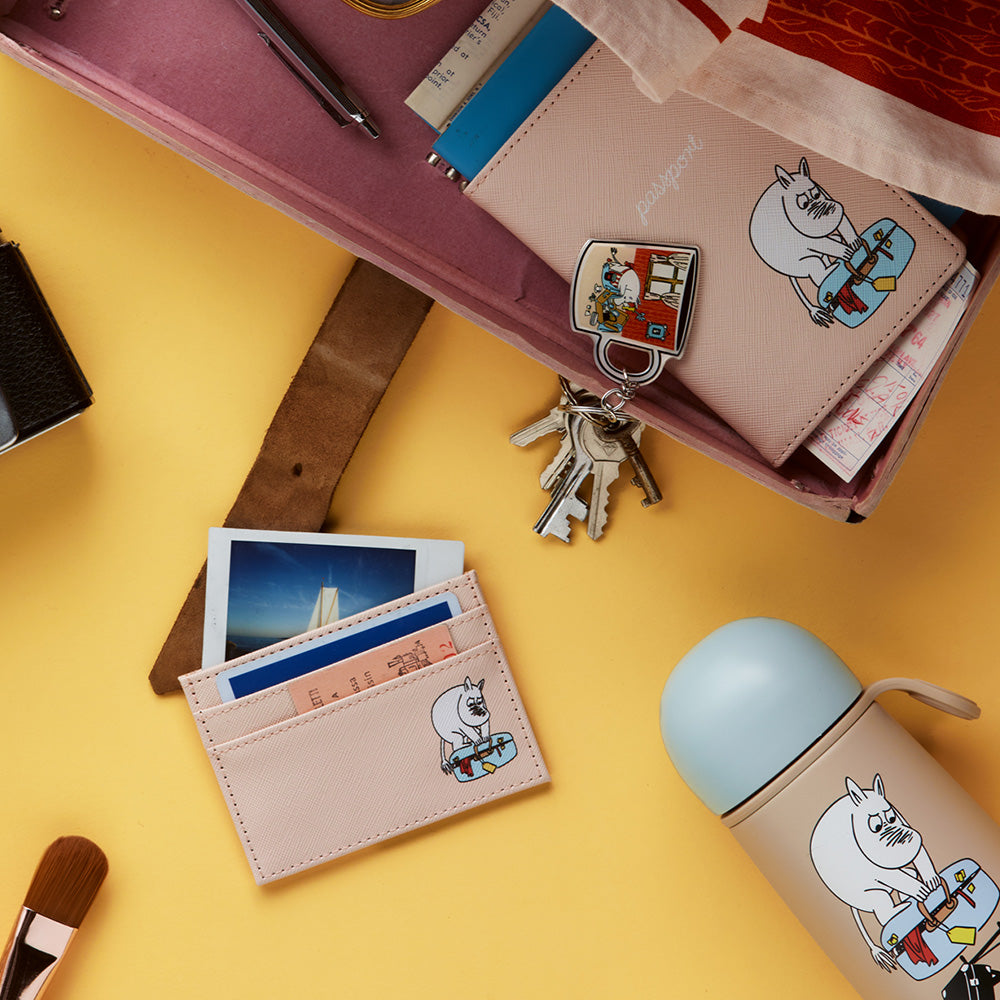 Moomin Holiday Rush Cardholder - The Official Moomin Shop