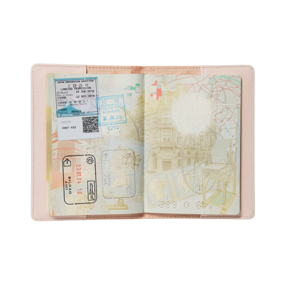 Moomin Holiday Rush Passport Cover - The Official Moomin Shop