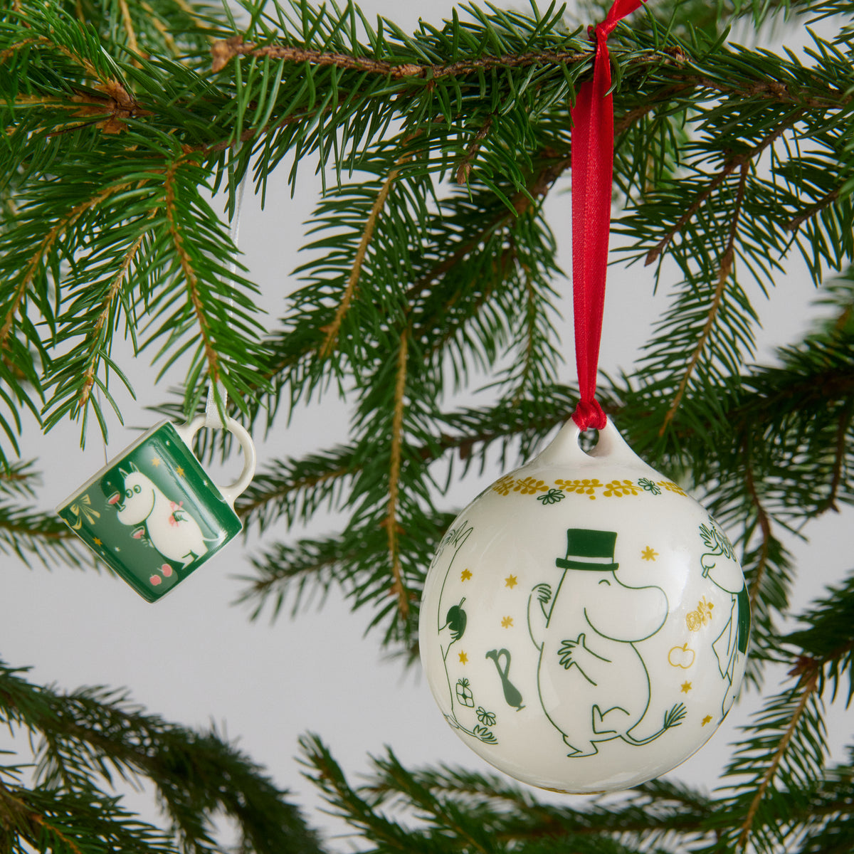 Moomin Gift Of Love Annual Bauble 2026 - The Official Moomin Shop