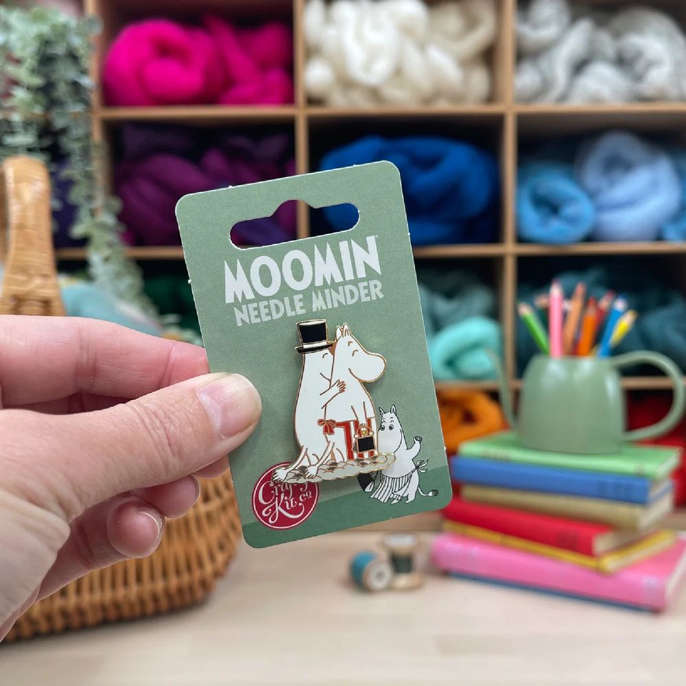 Moominmamma And Moominpappa Needle Minder - The Crafty kit Company - The Official Moomin Shop