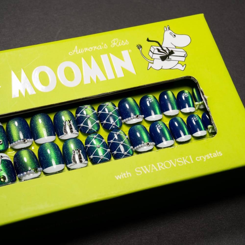 Moomin Aurora's Kiss Press-on Nails Green - The Official Moomin Shop