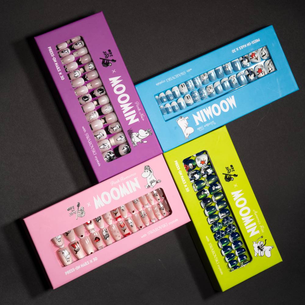 Moomin Aurora's Kiss Press-on Nails Green - The Official Moomin Shop