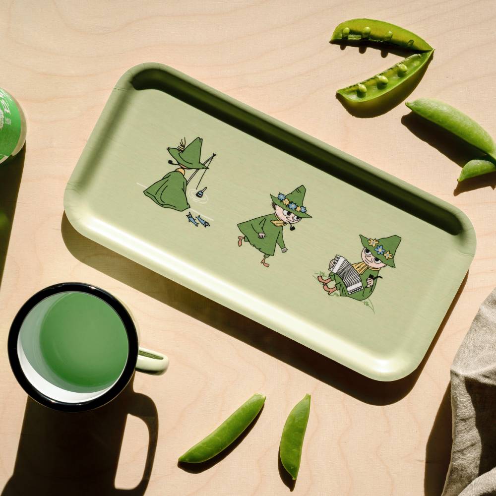 Snufkin Retro Tray 27x13cm Green - The Official Moomin Shop