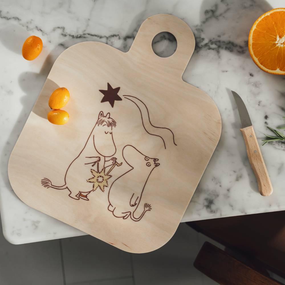 Moomin Comet Chop & Serve Board 25x32cm Brown - The Official Moomin Shop