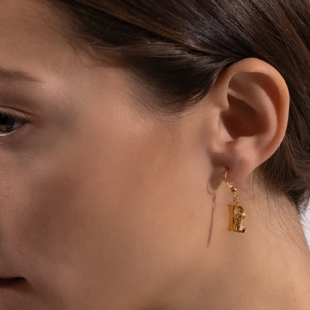 Moomin Gold Plated Letter Earring E - Skultuna - The Official Moomin Shop