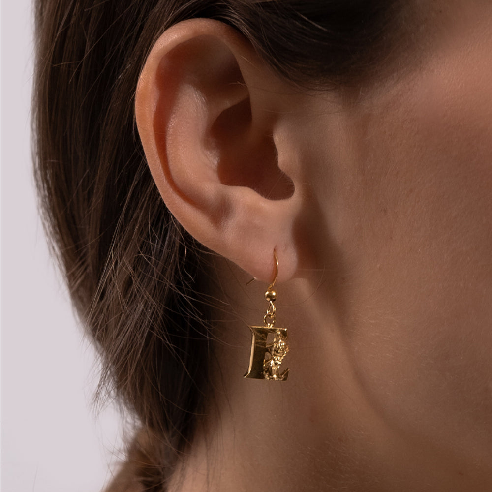 Moomin Gold Plated Letter Earring E - Skultuna - The Official Moomin Shop