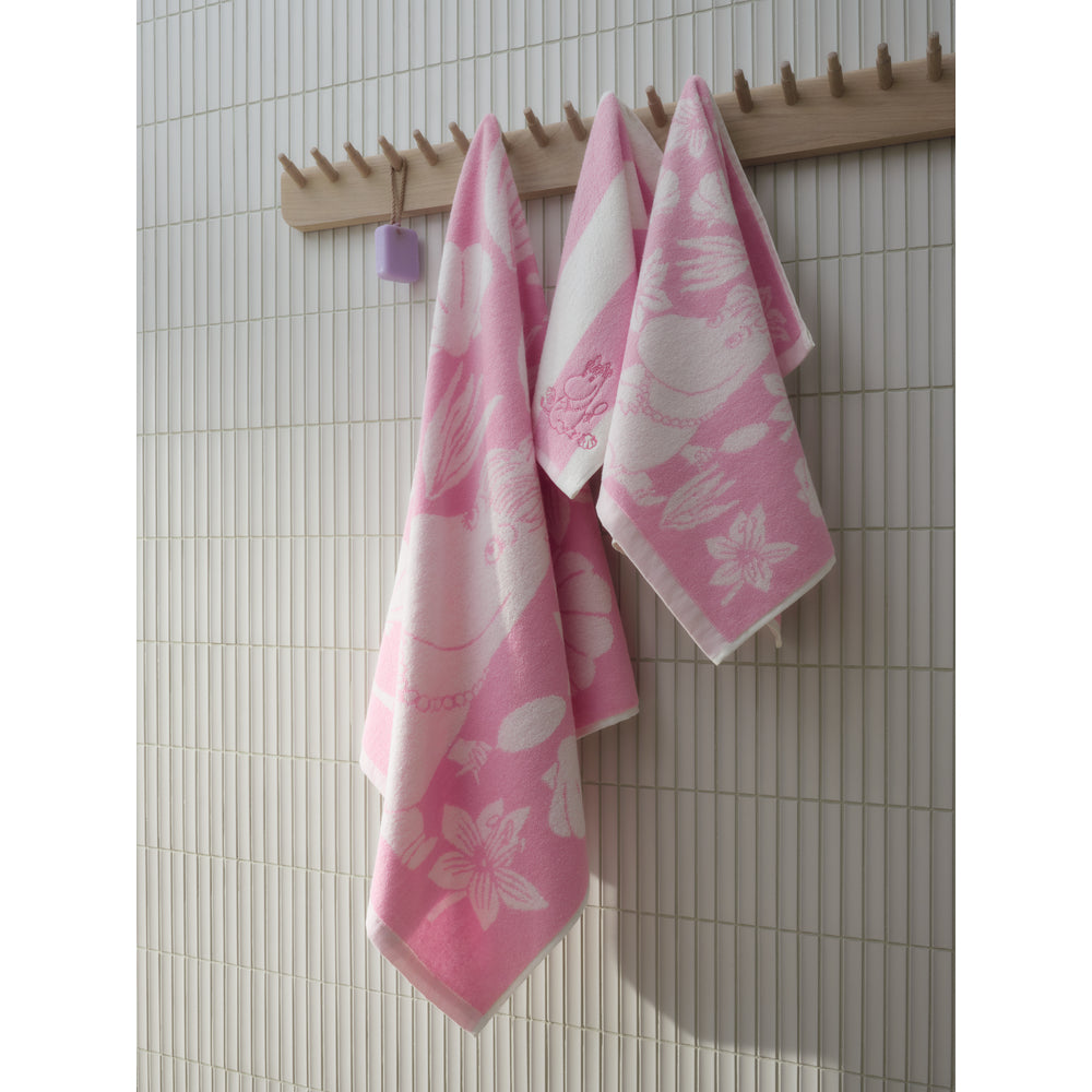 Snorkmaiden Seashells GOTS Hand Towel 50x70cm - Moomin Arabia - The Official Moomin Shop