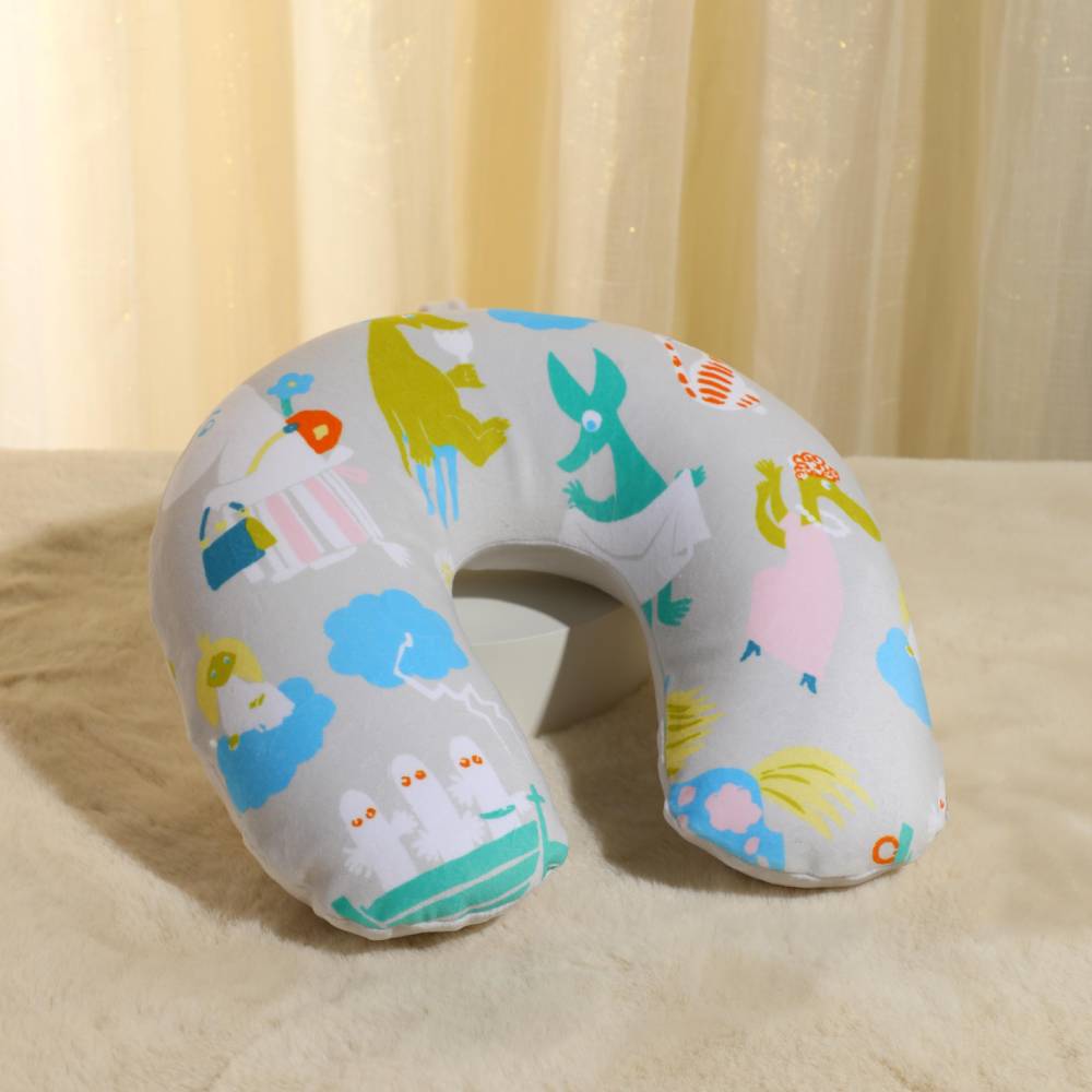 Hattifattener Travel Pillow White - The Official Moomin Shop