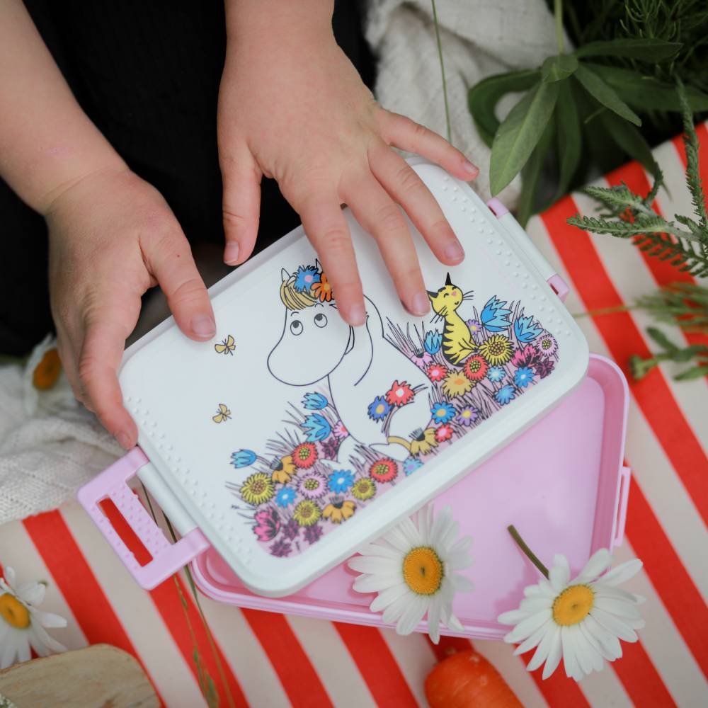 Moomin Meadow Lunchbox Pink - The Official Moomin Shop