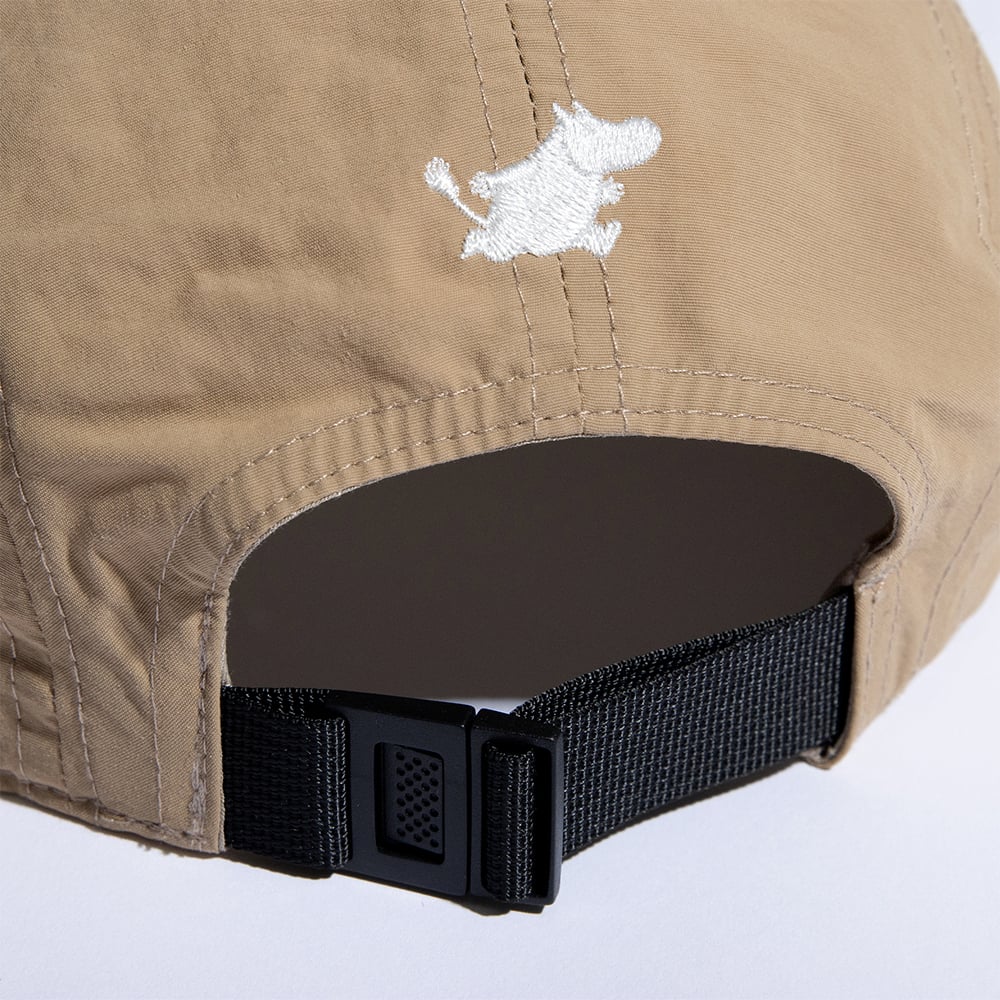 Moomintroll Classics 5-panel Nylon Cap Beige - Nordicbuddies - The Official Moomin Shop