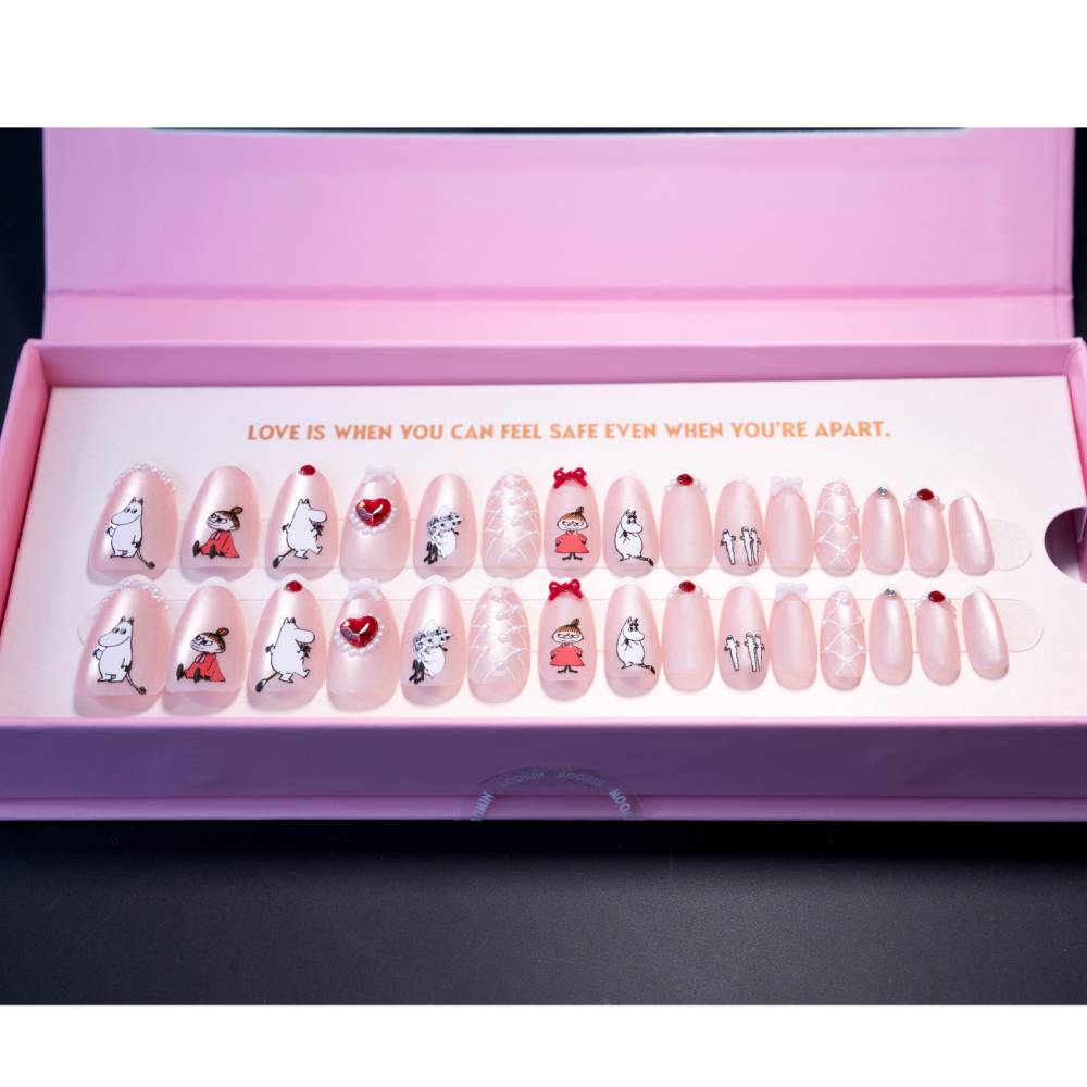 Moomin Romance Press-on Nails Pink - The Official Moomin Shop