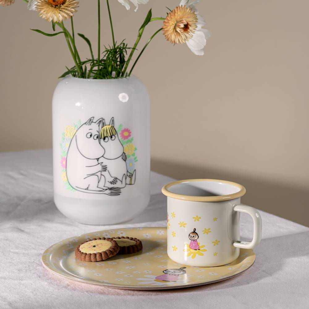 Moomin Flowers Tray Yellow Ø25cm - Muurla - The Official Moomin Shop