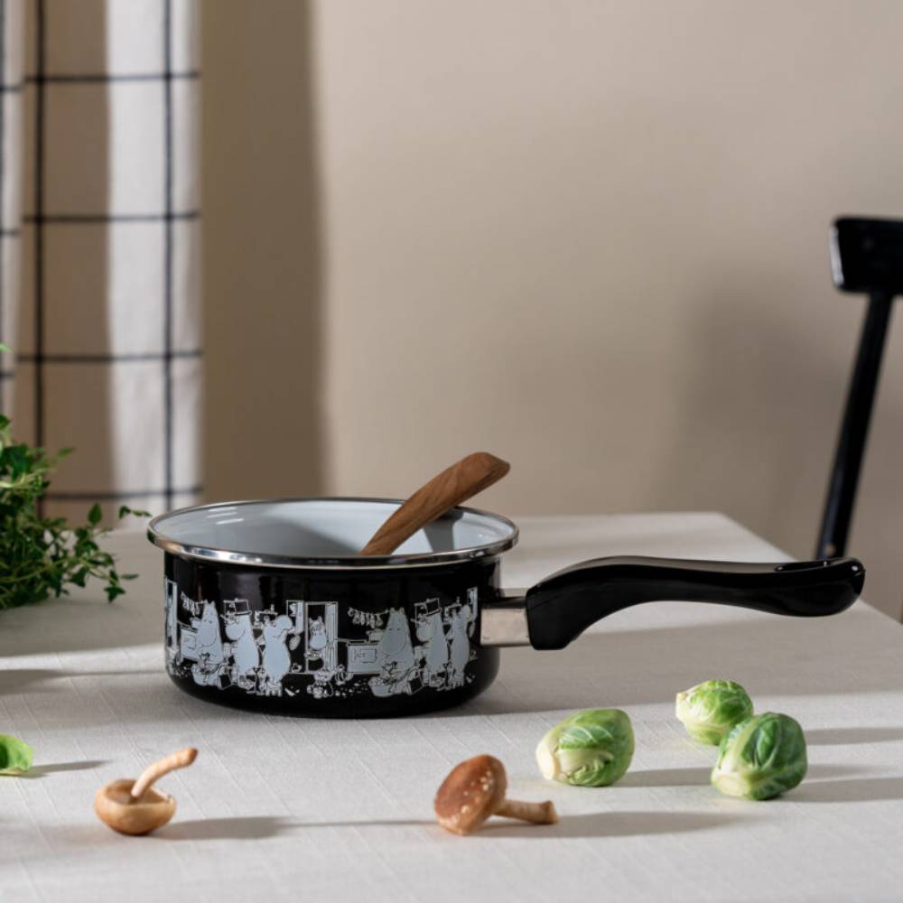 Moomin In the Kitchen Sauce Pan 1L - The Official Moomin Shop