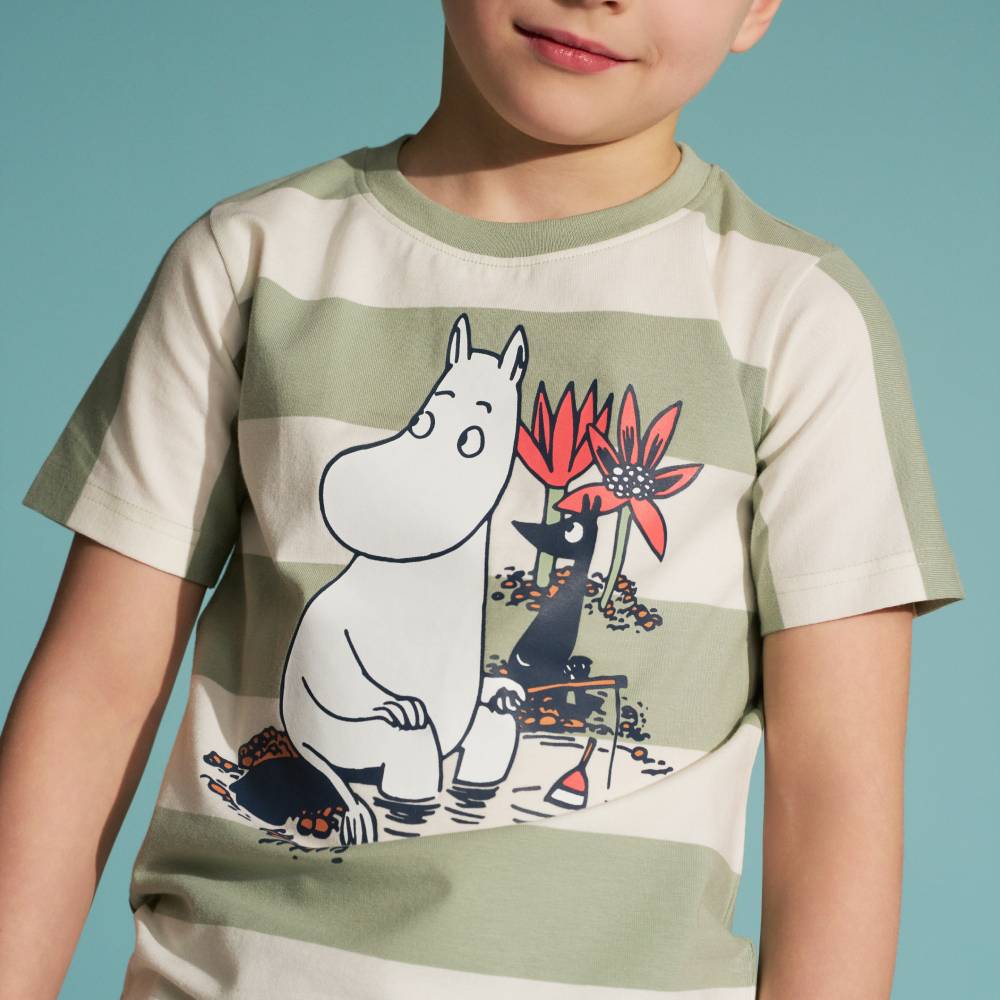 Moomin Day Off T-shirt Lightgreen - The Official Moomin Shop