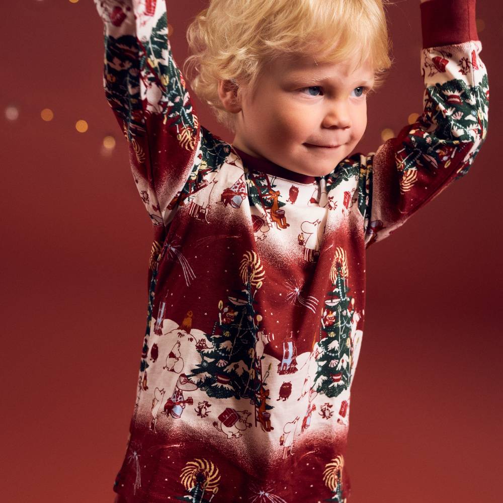 Moomin Yule Night Kids Pyjamas Red - The Official Moomin Shop