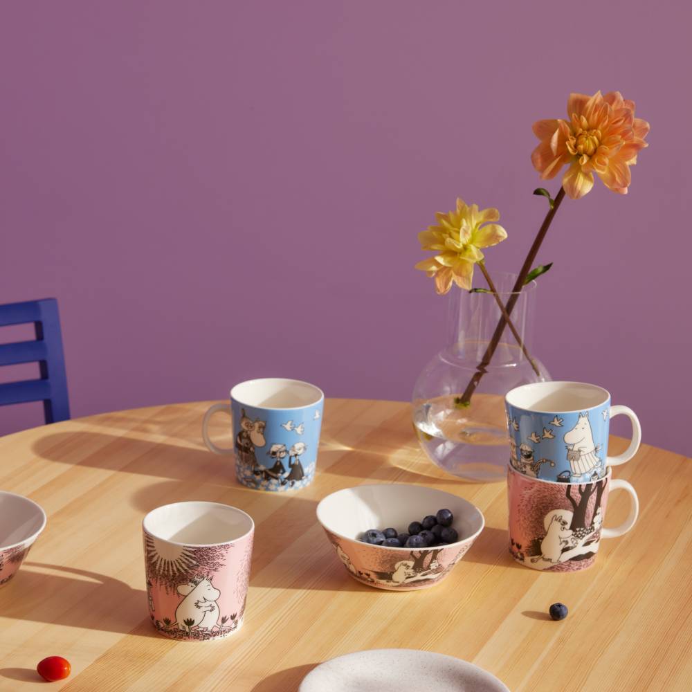 Moomin Love Mug Pink 0,4L - The Official Moomin Shop