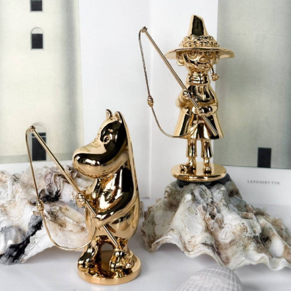 Moomintroll Fishing Figurine - The Official Moomin Shop