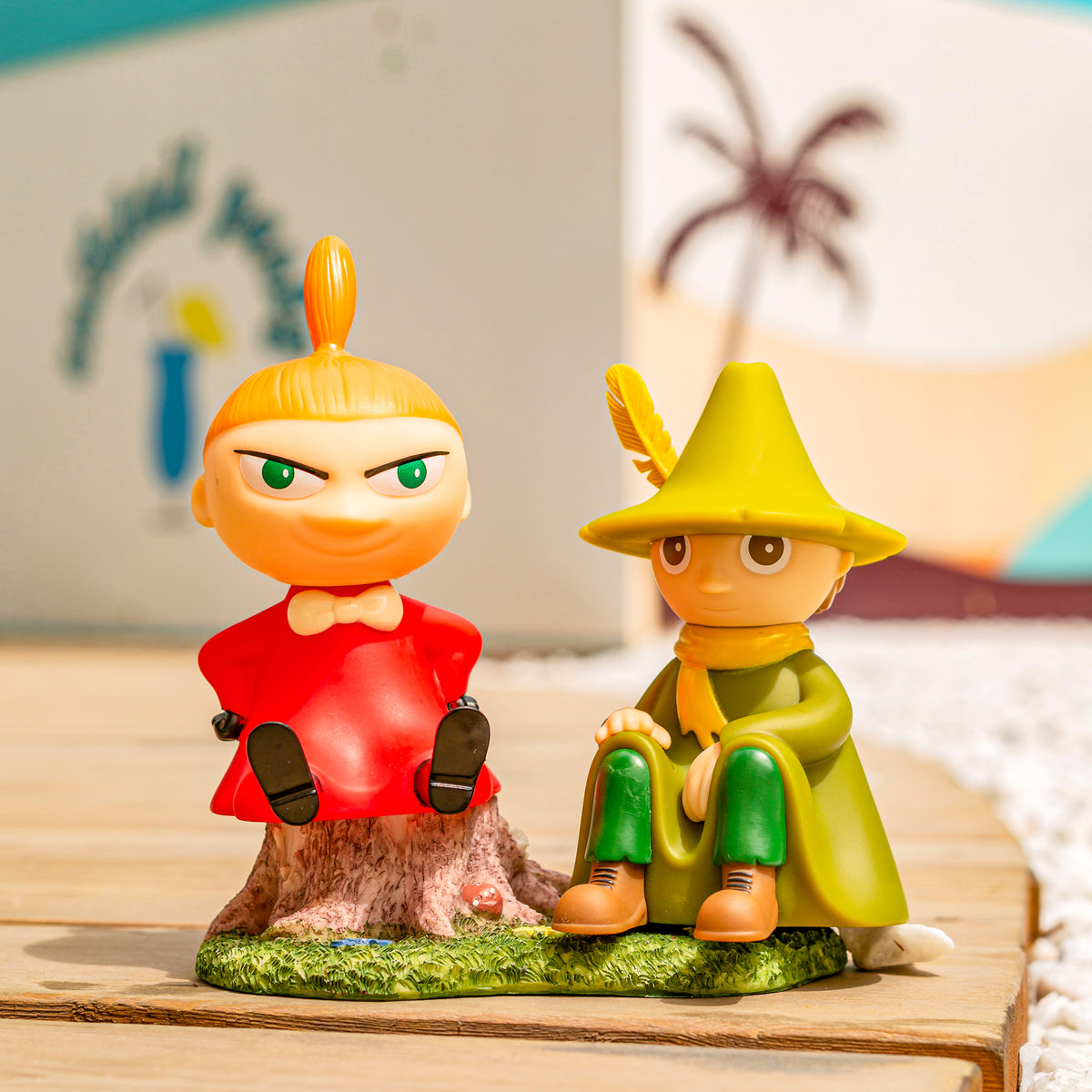 Snufkin Night Light 13cm - The Official Moomin Shop