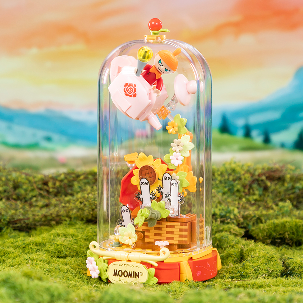 Little My's Afternoon Tea Building Block Model - The Official Moomin Shop