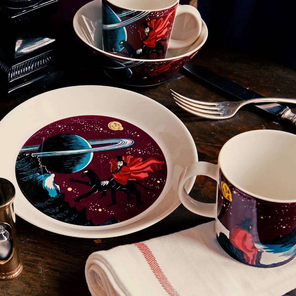 The Hobgoblin Plate 19cm Purple - The Official Moomin Shop