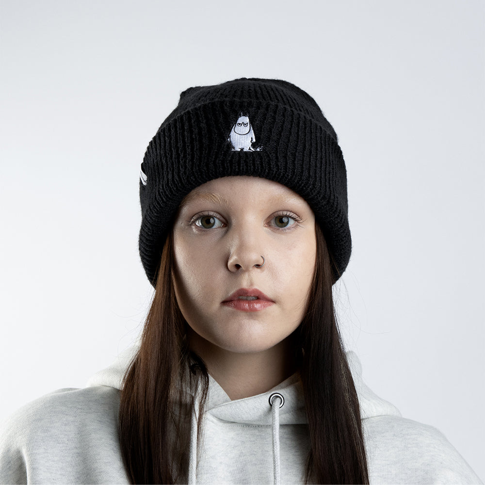Moomintroll Angry Thick Beanie Black - The Official Moomin Shop