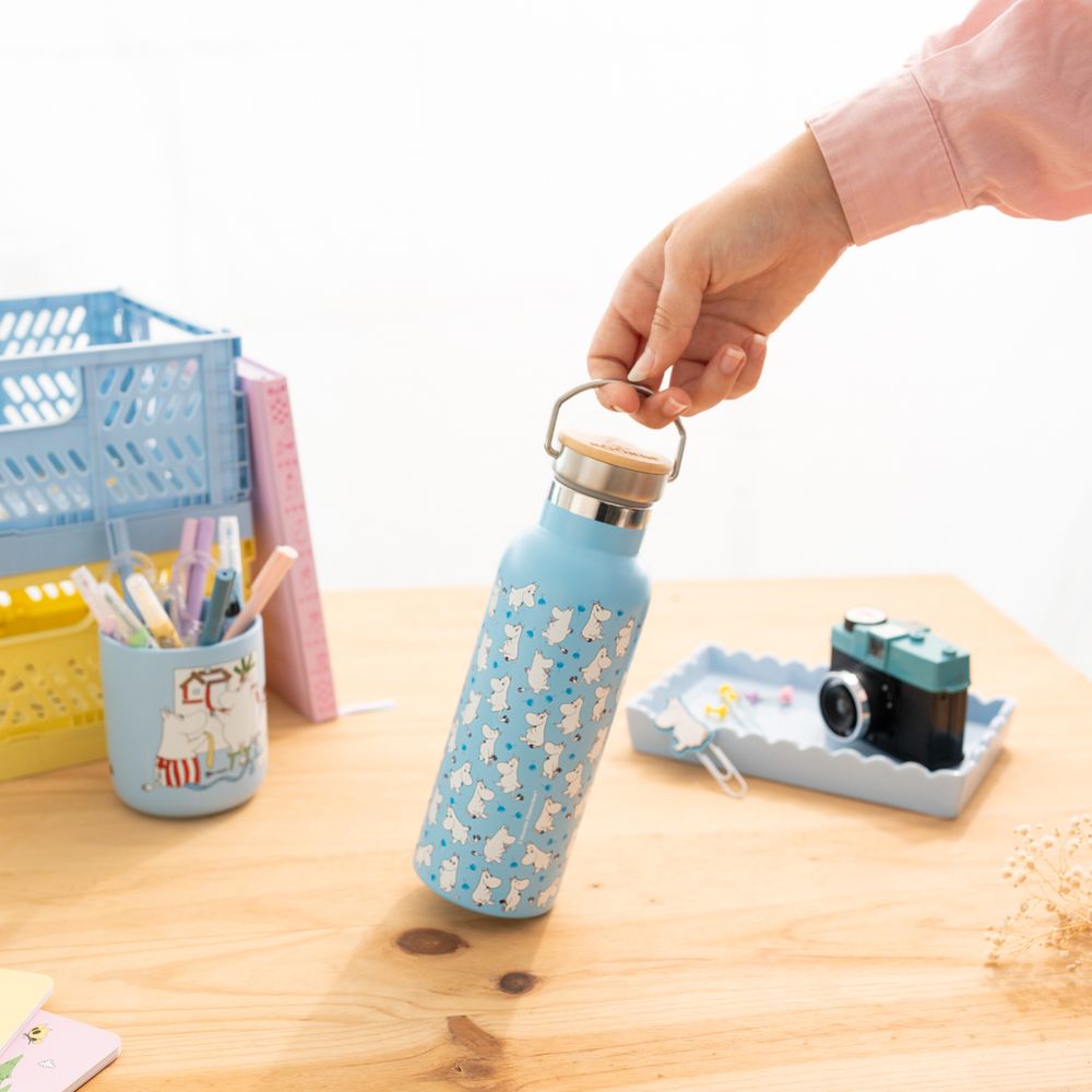 Moomintroll Water Bottle Lightblue - The Official Moomin Shop