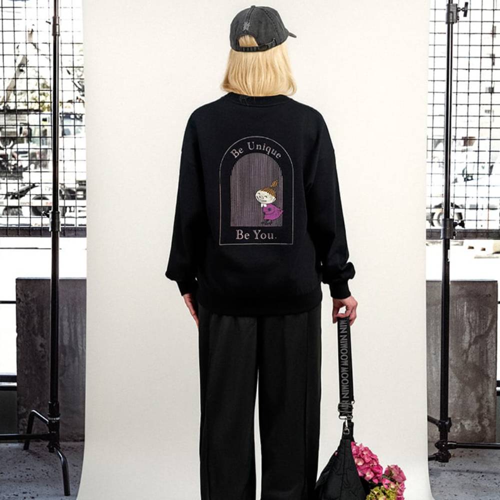 Little My Unique Sweatshirt Black - The Official Moomin Shop