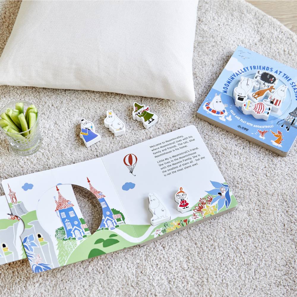 Moominvalley Friends At The Seaside Book &amp; Figurines - The Official Moomin Shop