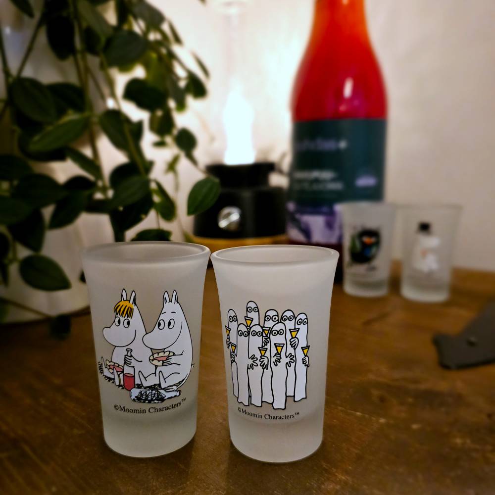 Moomintroll &amp; Snorkmaiden &amp; Hattifatteners Mini Glass 2-set TMF-Trade - The Official Moomin Shop