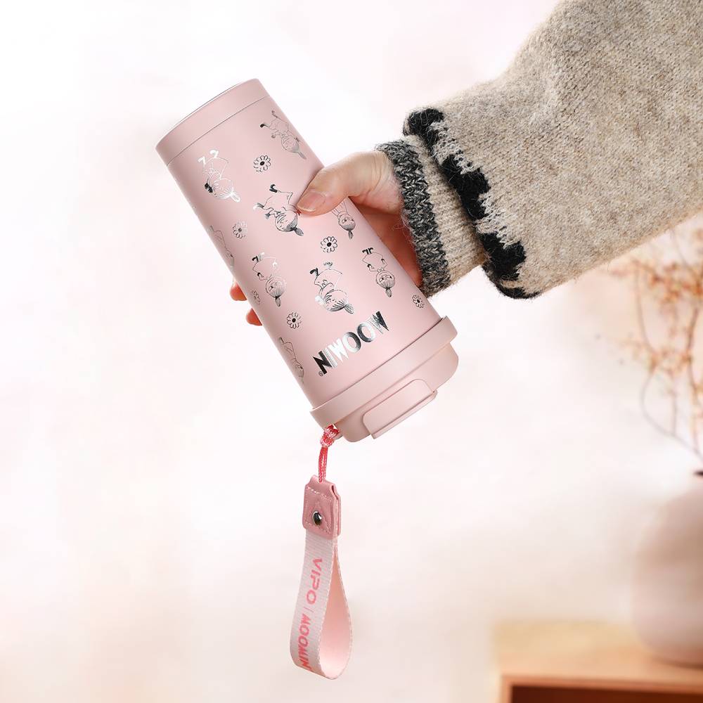 Little My Vacuum Cup Pink 580ml - The Official Moomin Shop