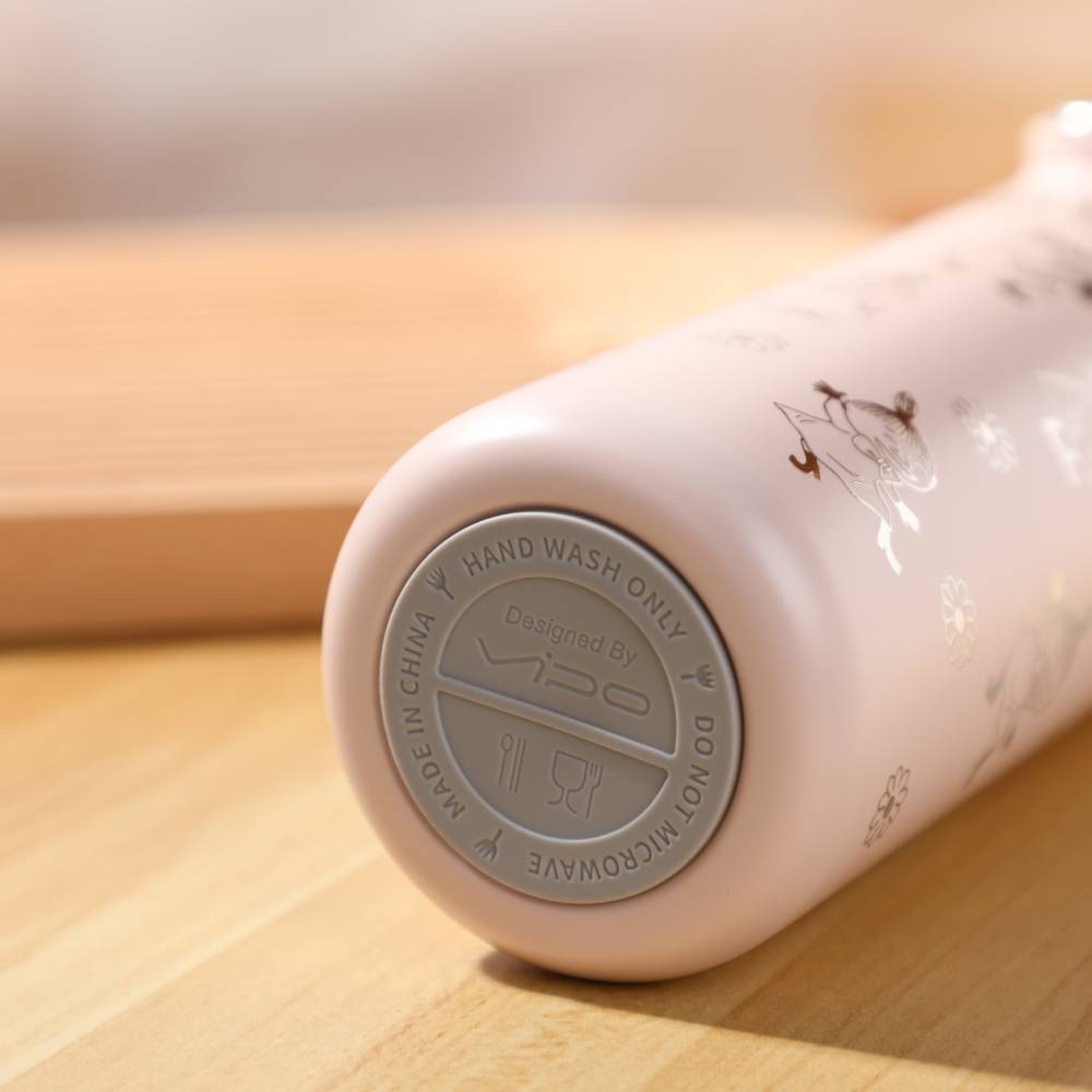 Little My Vacuum Cup Pink 420ml - The Official Moomin Shop