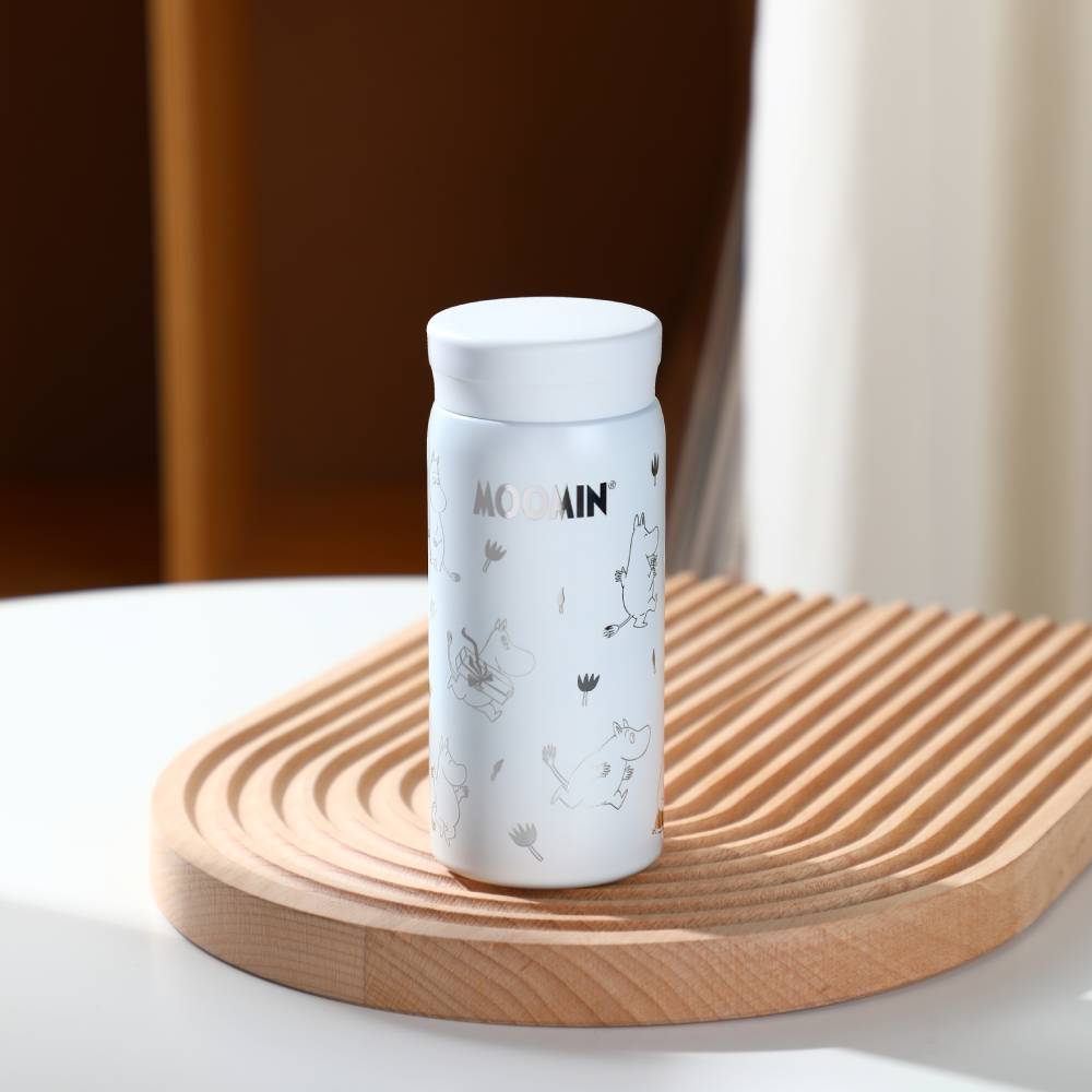 Moomintroll Vacuum Cup White 200ml - The Official Moomin Shop
