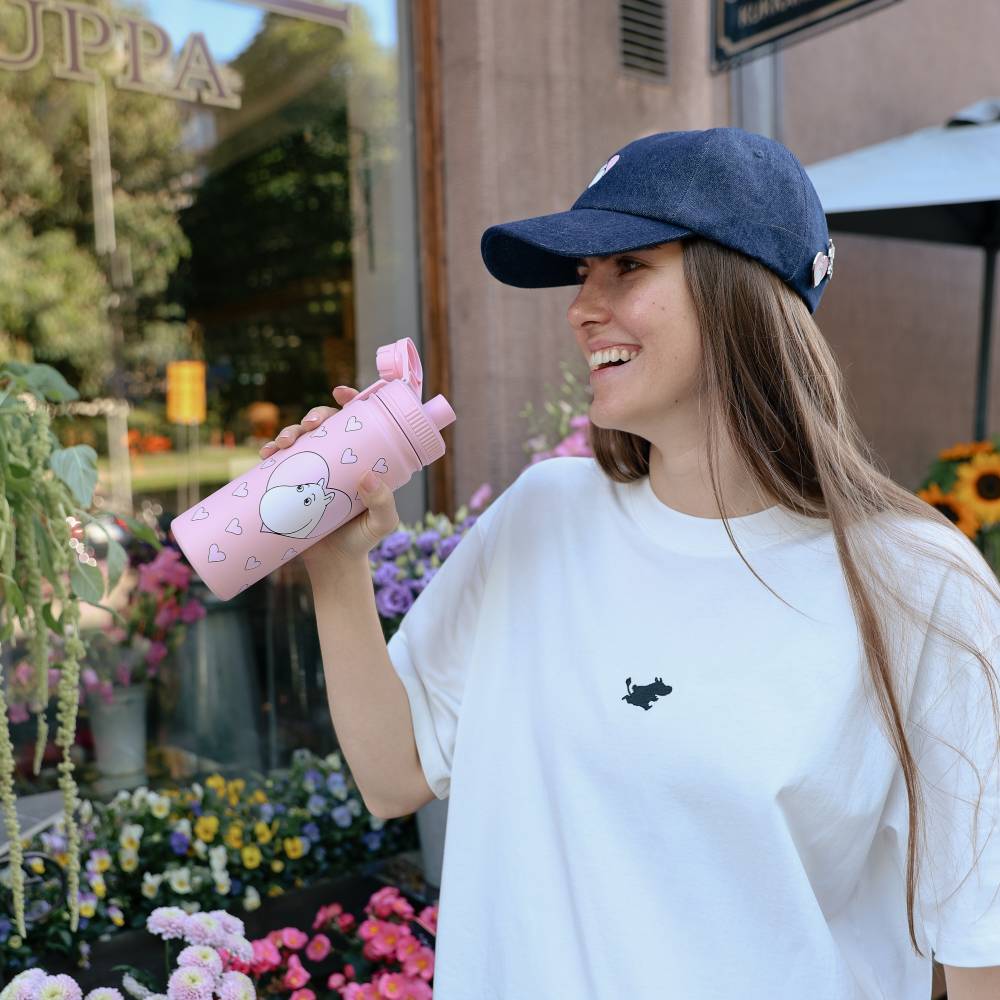 Moomins Love Thermal Bottle 550ml Pink - The Official Moomin Shop