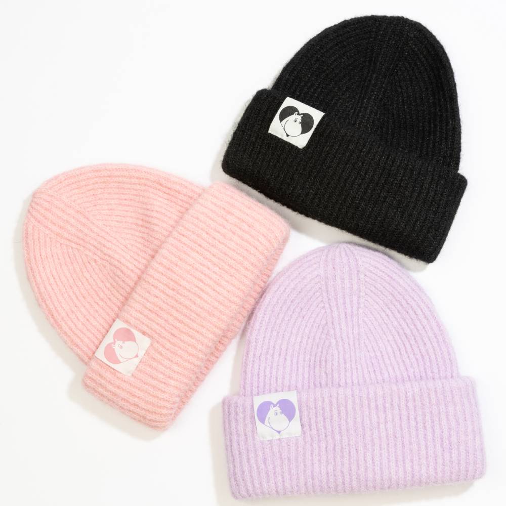 Moomintroll Love Fluffy Chunky Beanie Pink