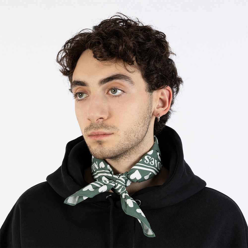 Moomintroll &amp; Snorkmaiden Scarf Green - The Official Moomin Shop