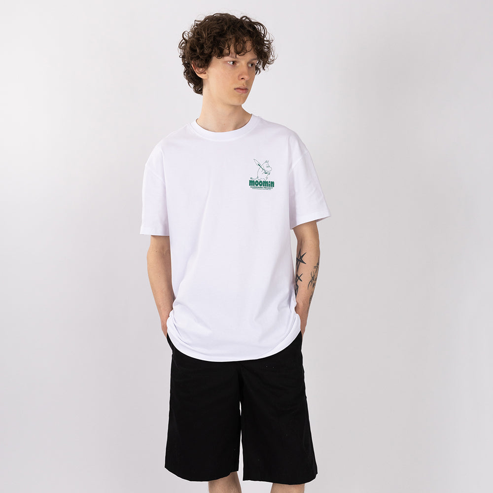 Moomintroll Gardening T-shirt White - The Official Moomin Shop