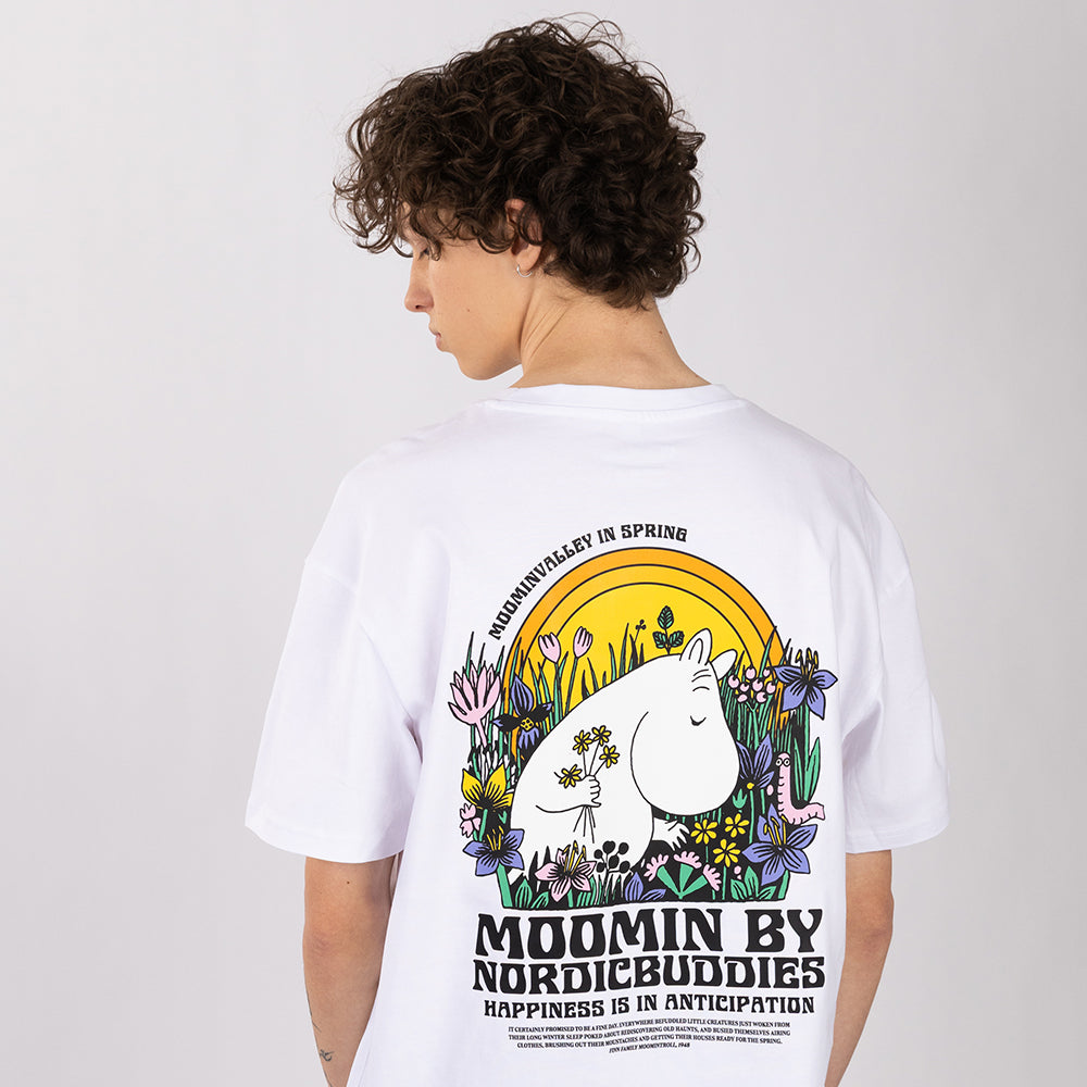 Moomimtroll Picking Flowers T-shirt White - The Official Moomin Shop