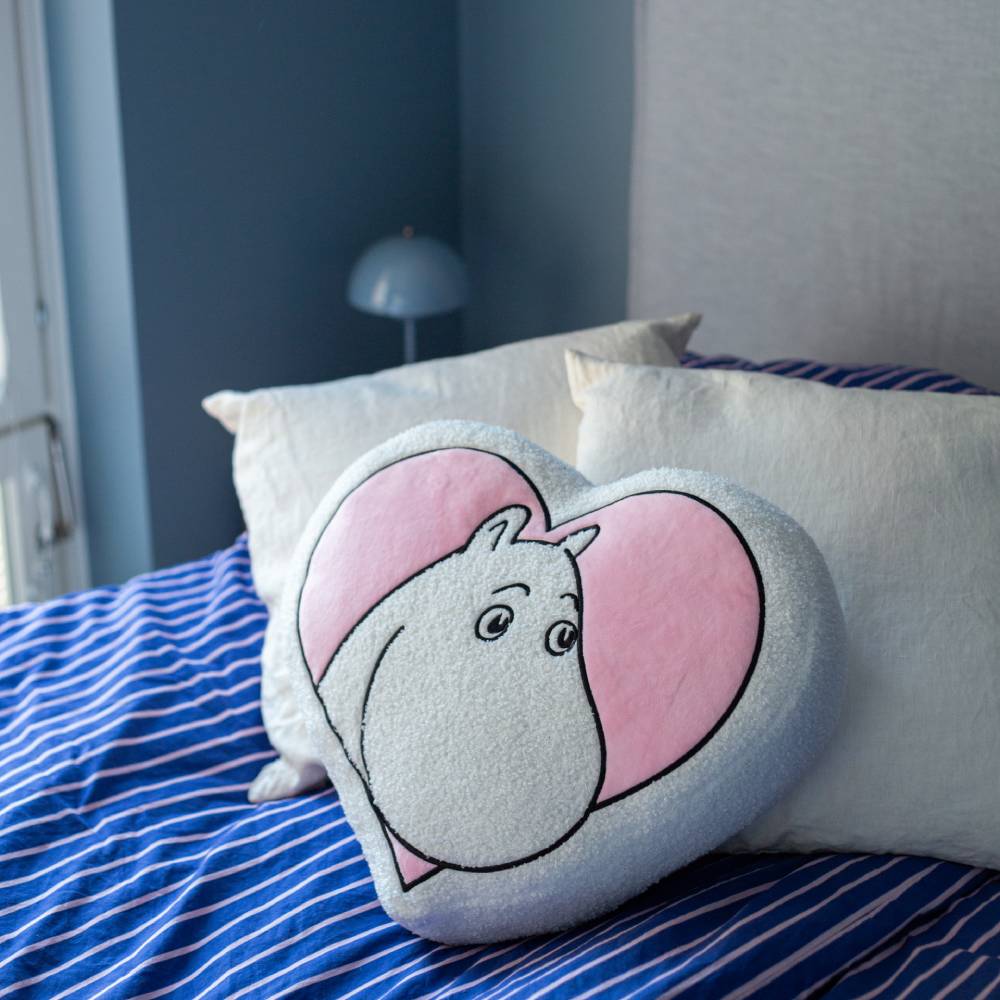 Moomins Love Cushion Pink
