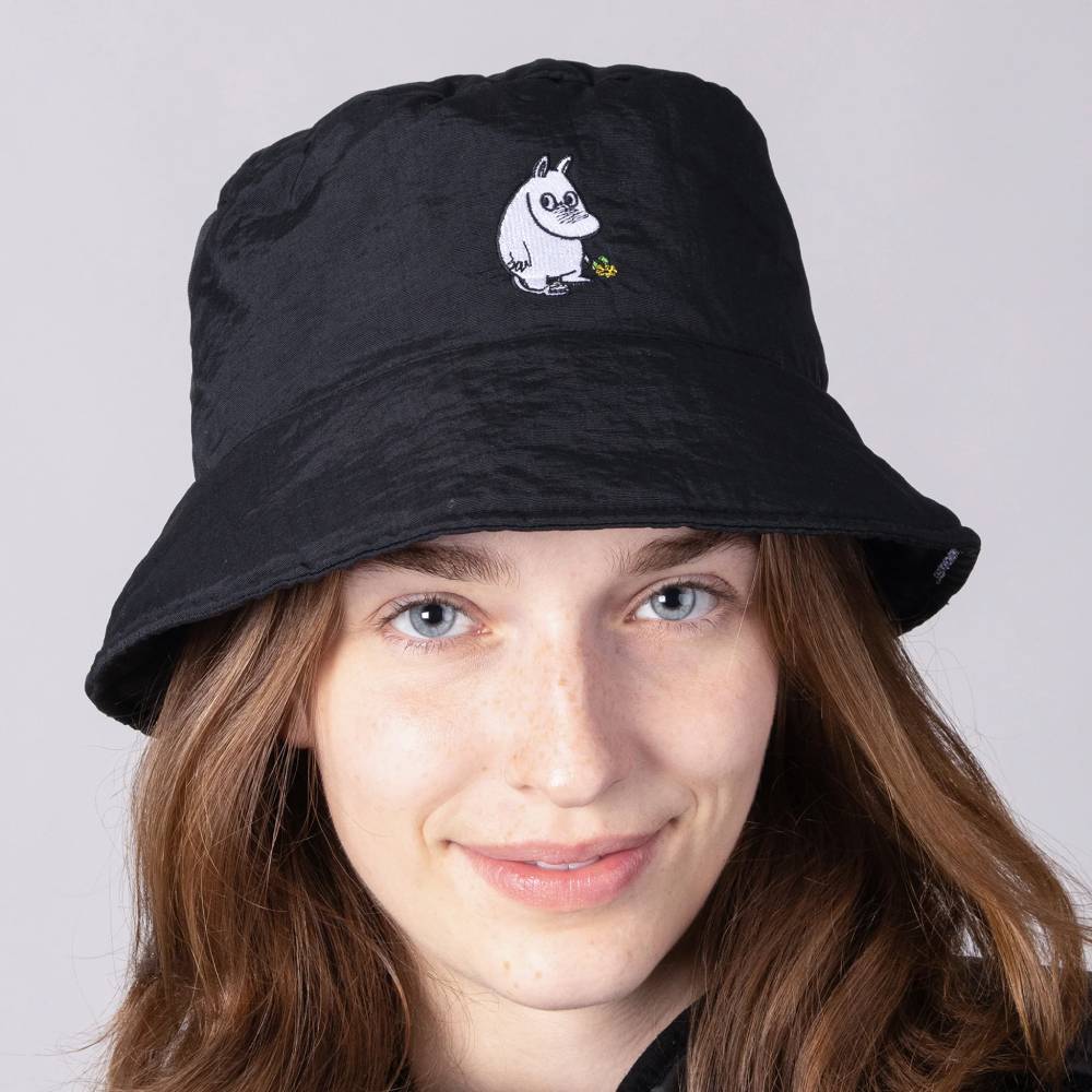 Moomintroll Puffer Hat Black - Nordicbuddies - The Official Moomin Shop